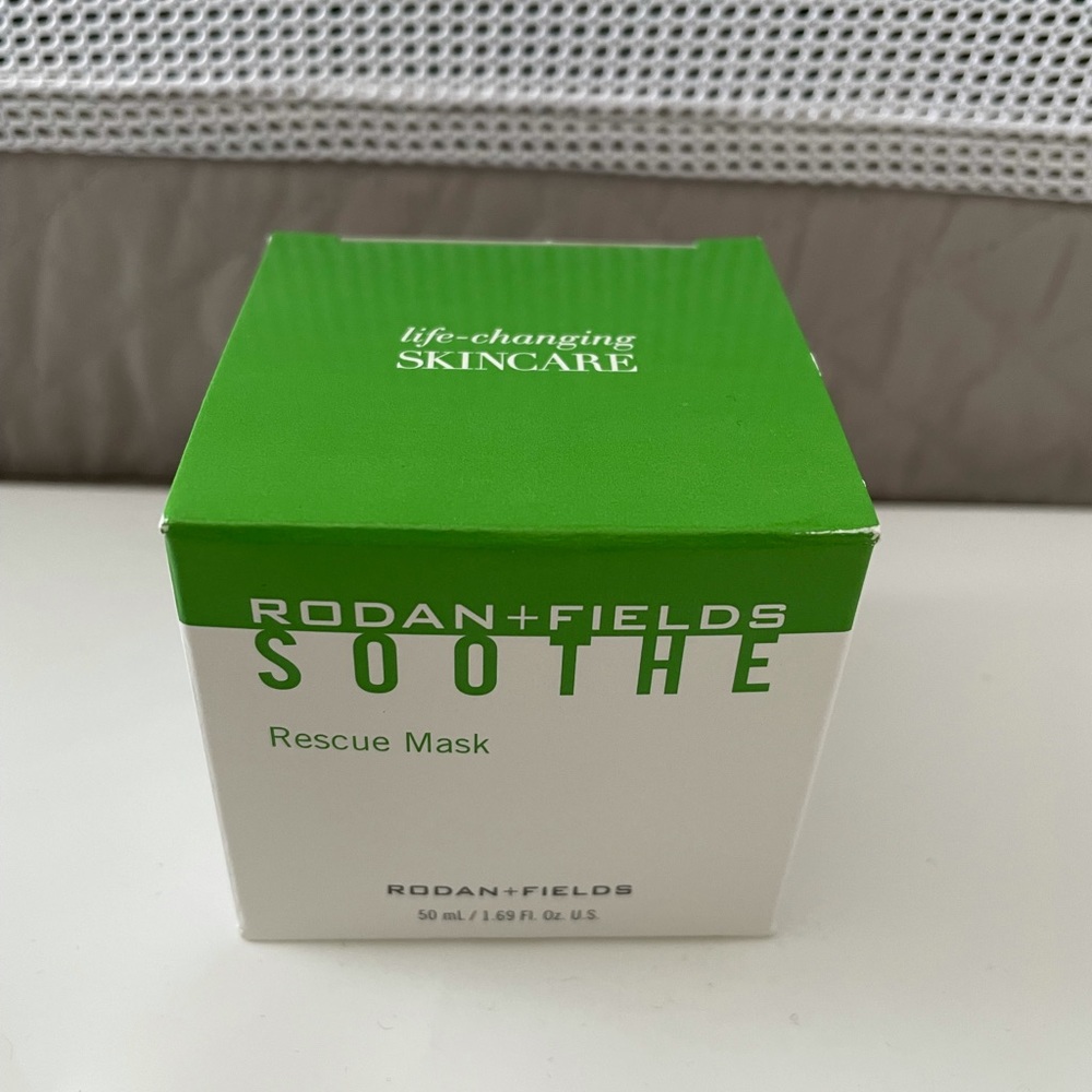 Rodan + Fields Soothe Rescue Mask